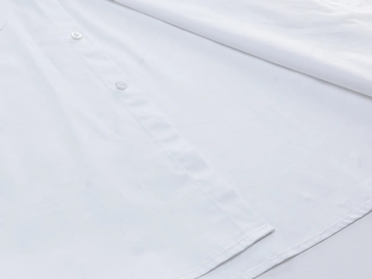 When selecting one-piece work uniforms for crew members, the most important thing is to check for official certification reports